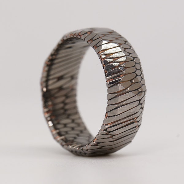 Etched Superconductor Ring Custom Made Titanium-Niobium and Copper Band, Hammered Ring Men, Faceted Superconductor Band, Mens Wedding Band