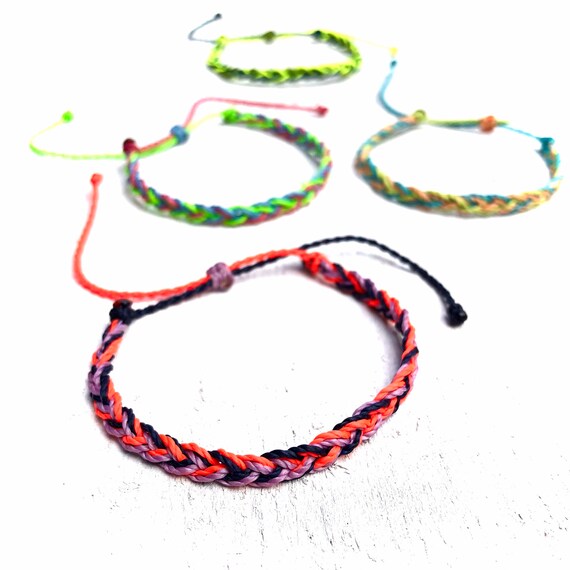 How to Make a 4 Strand Braided Friendship Bracelet using Waxed Cord 
