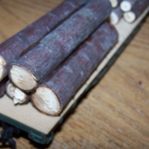 HO Scale Model Railroading REAL WOOD Wooden Logs (10pcs) for the Train Layout ~~ Recycled Christmas Tree