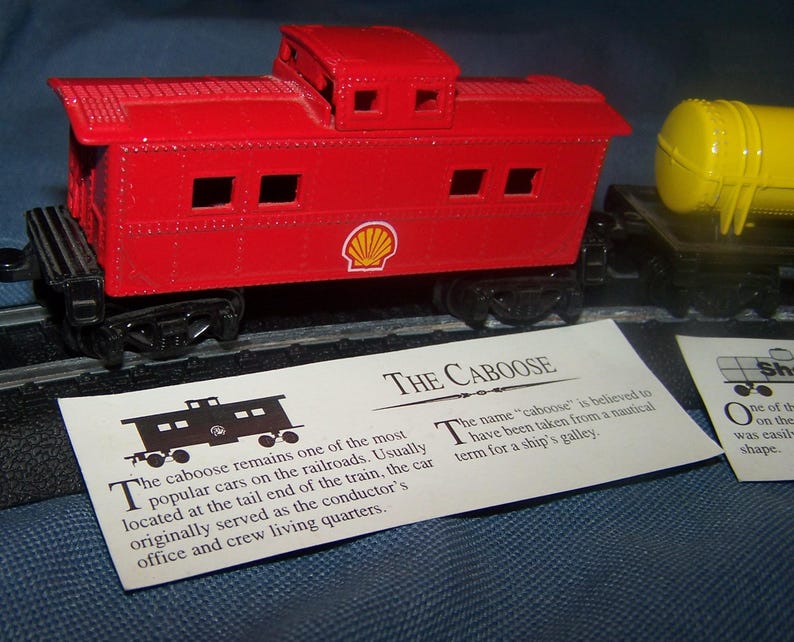 Shell Oil Train SHELL OIL Promo Train Set - HO Scale - 1995/96 - Non-powered - 5 ...