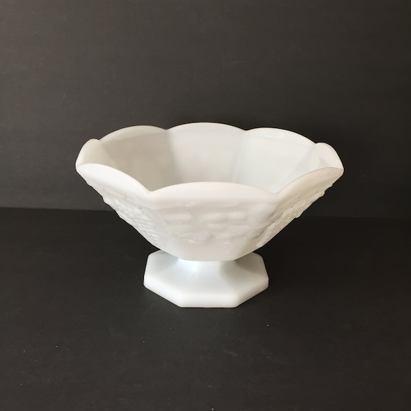 Vintage Milkglass Anchor Hocking Fruit Bowl, Milk Glass Fruit Bowl, Table Centerpiece, Cottage Decor, Gift