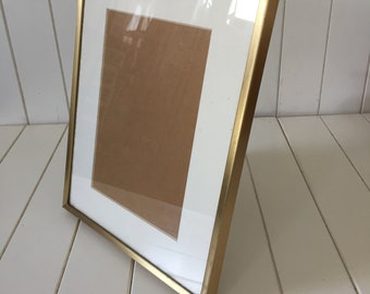 Vintage Metal Picture Frame With Mat, 1980s Picture Frame, Vintage Decor, 1980s Decor, Table Decor, Home Decor, Gift