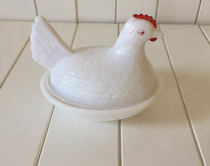 Small Vintage Milkglass Hen on Nest Candy Dish, Covered Chicken Candy