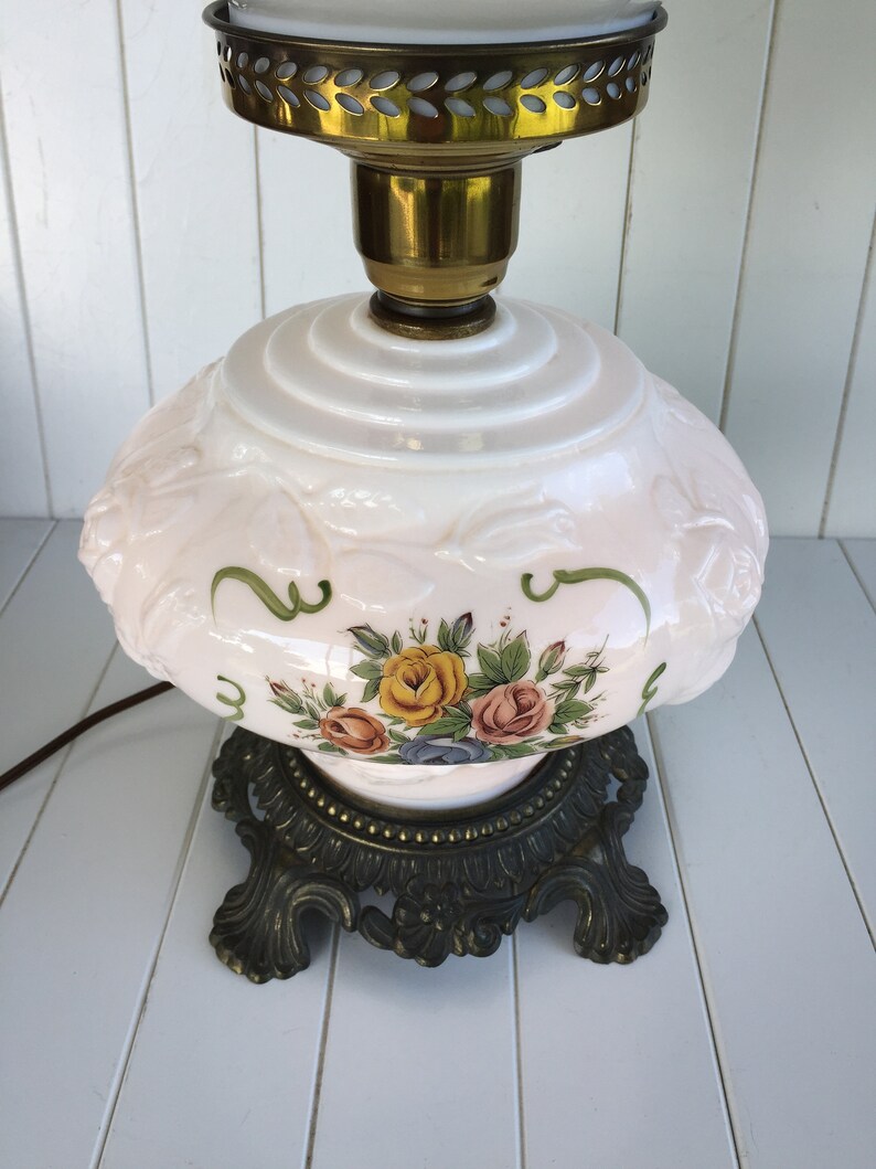 Vintage Phoenix Glass Gone With The Wind Lamp With Puff Etsy