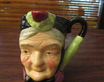 Ceramic  " Granny "  Character Jug -  Artone England