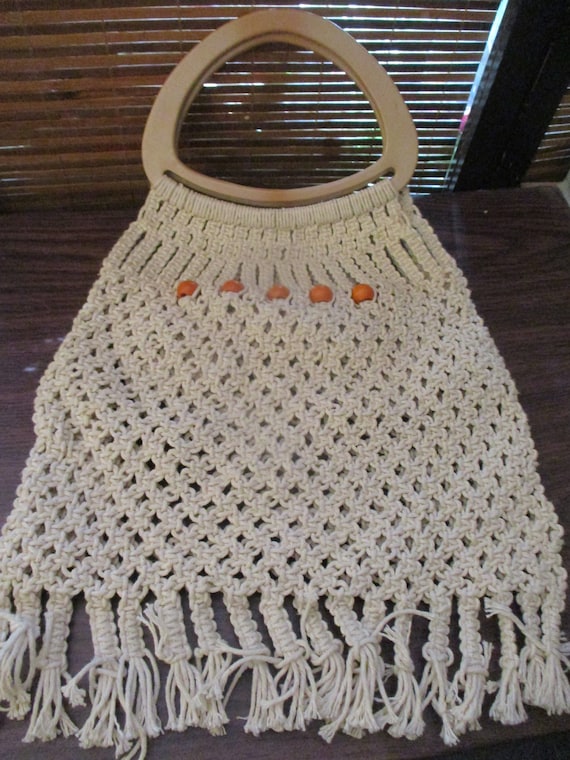 Vintage Cream Colour Crochet Shopping / Knitting B