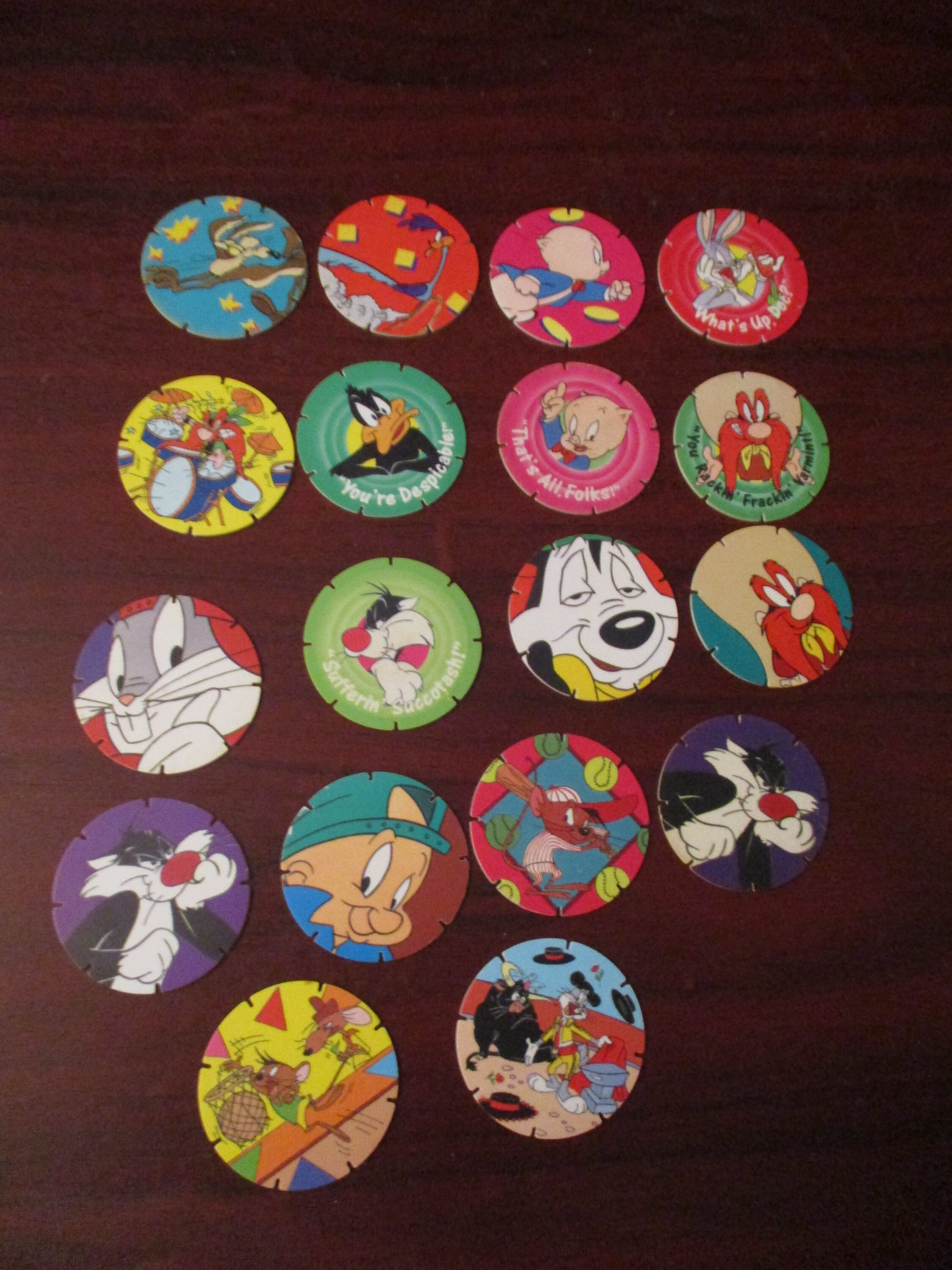 Hintergrund Ablehnen hinzufügen tazos looney tunes Bischof männlich