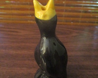 Vintage Black Bird Pie Funnel for Traditional Baking Kitchenalia