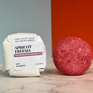 Apricot Freesia Shampoo Bar - Vegan Solid Shampoo for Oily Hair - Zero Waste - Eco Friendly Plastic Free Shampoo - Sulfate Free - SLS Free