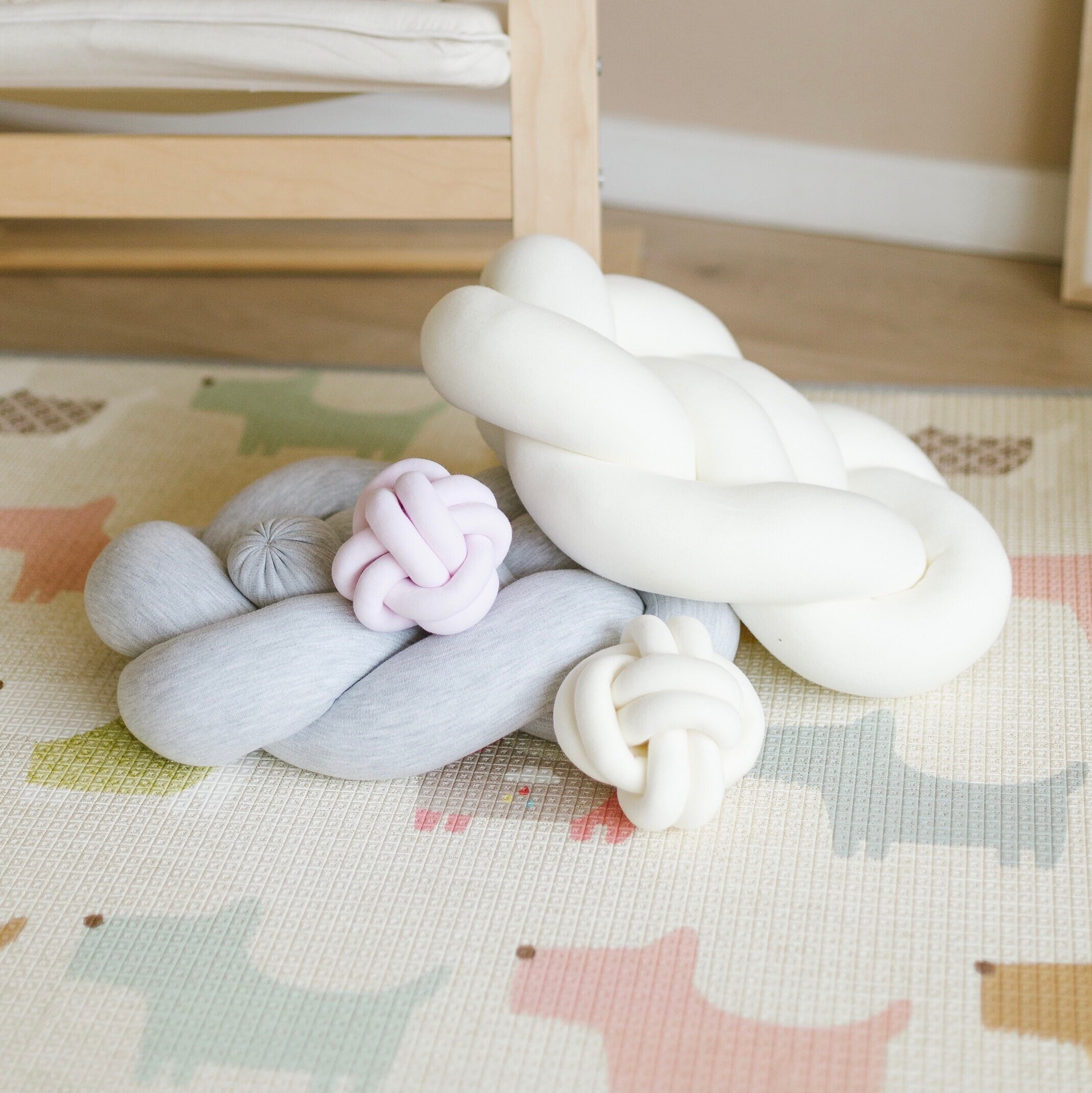 Hand Knot Cotton Pillow