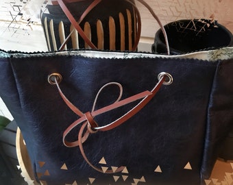 Sac bandoulière cuir bleu irisé