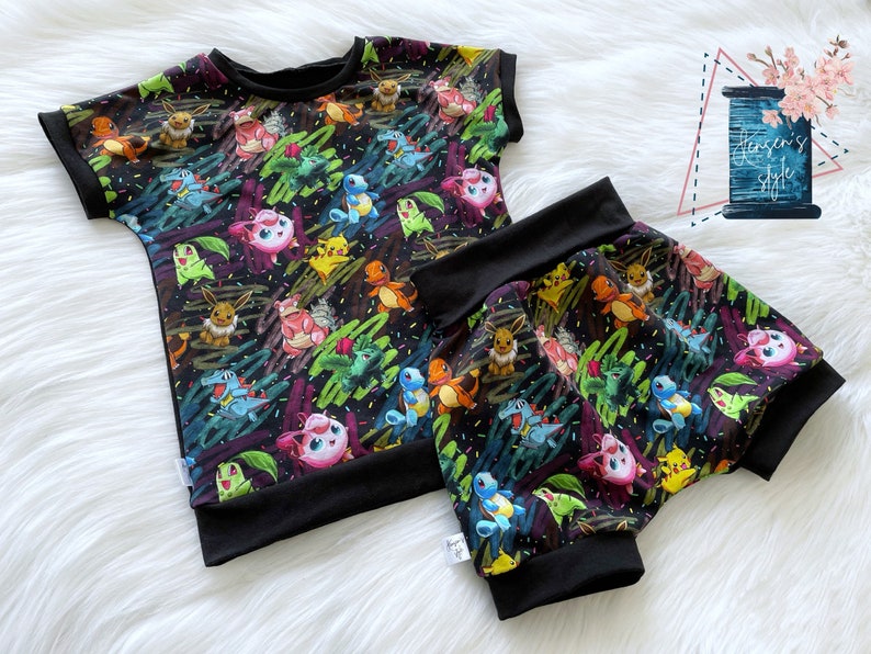 Harem style T-shirt Choose between 28 differents solids colors Short sleeve sweater.