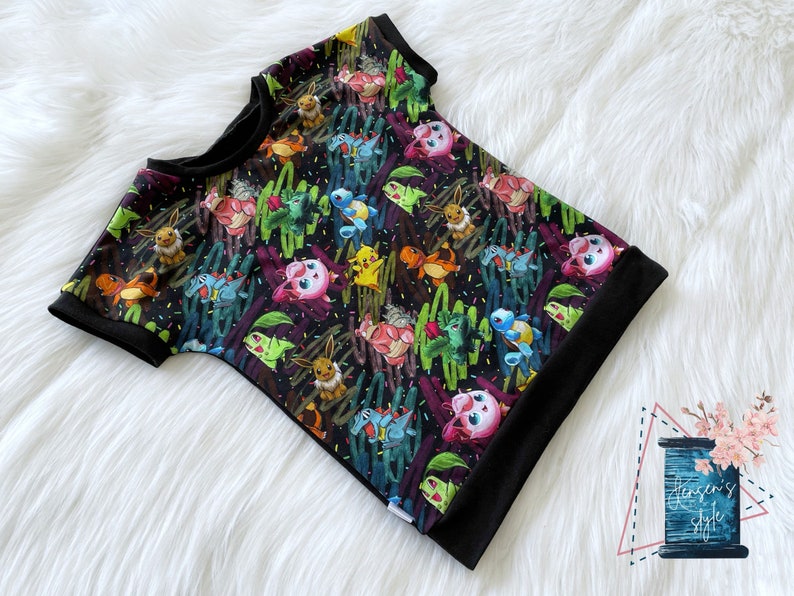 Harem style T-shirt Choose between 28 differents solids colors Short sleeve sweater.
