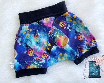 The must-haves, SHORT. Fireflies design.