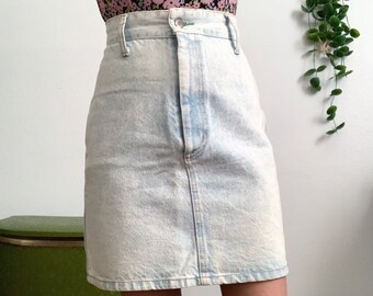xs black denim skirt