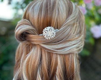 Vintage Silver Rosebud Hair Comb: Pearl & Crystal Floral  display picture 1