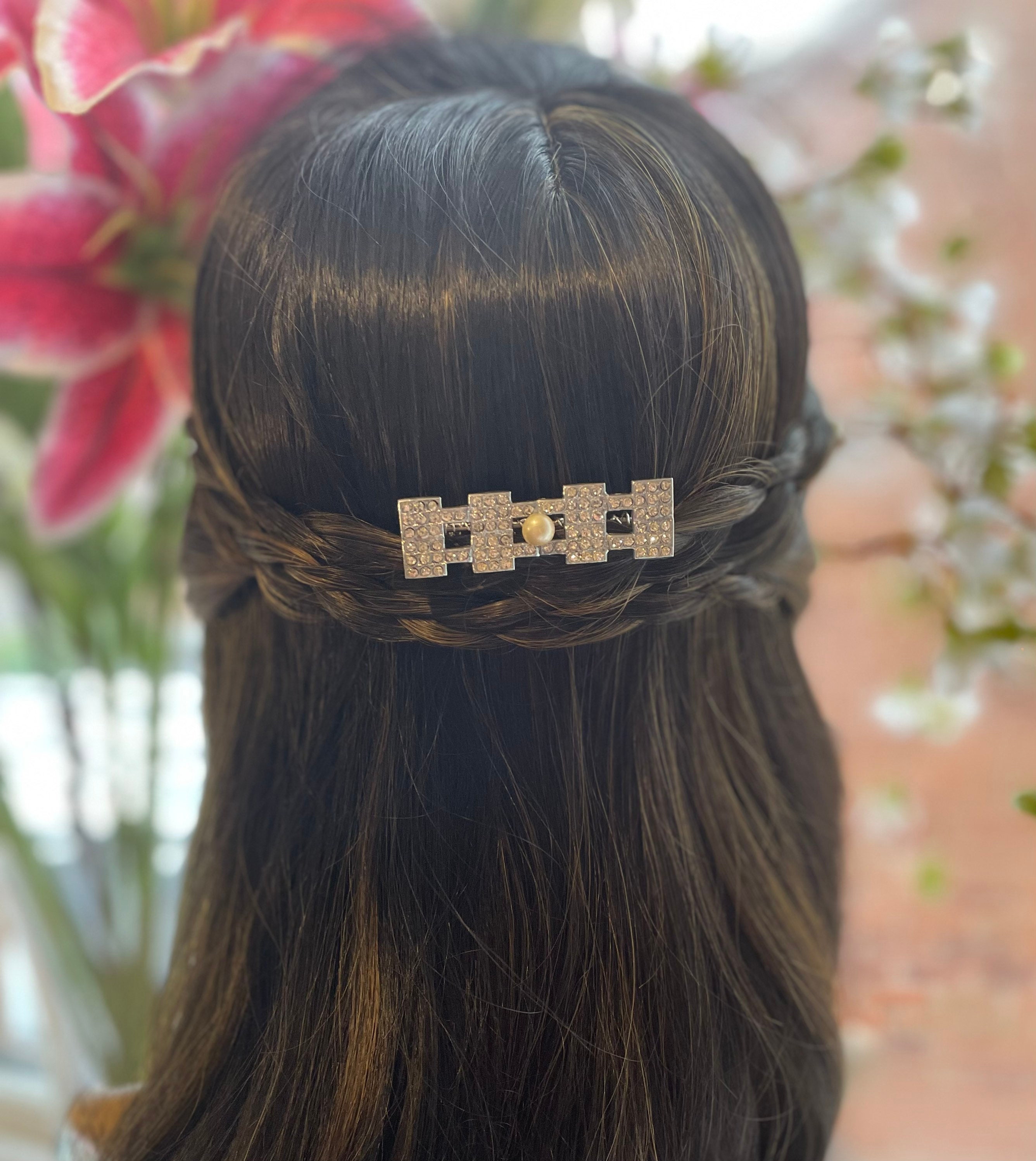 Vintage Wave Hair Comb with Simulated Pearl and Crystal Accents Eugenie Vintage Freshwater Pearl and Diamante Hair Comb main image 3