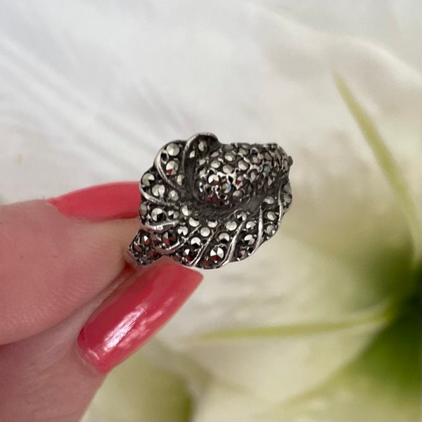 Silver & Marcasite Ring, UK Size L 1/2 Ring, Vintage Marcasite Ring, Shell Shaped Ring, Sterling Silver Marcasite Ring.