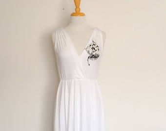 1970s White Sleeveless Dress Vintage
