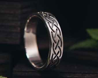 Celtic Knot Ring Classic Style - Mens Jewelry Ring Sterling Silver - Durable Promise Ring for Him - Everyday Ring Irish Designed - BFF Gift