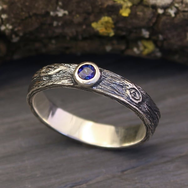 Unique nature Silver ring with exquisite sapphire stone, Tree bark band for woman and man with blue gem, Unique durable wedding band