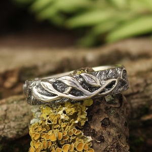 Branch and Leaves Silver Nature Wedding Band for Women, Wood Style Unique Wedding Ring for Men, Forest inspired Handmade Vintage Style Ring