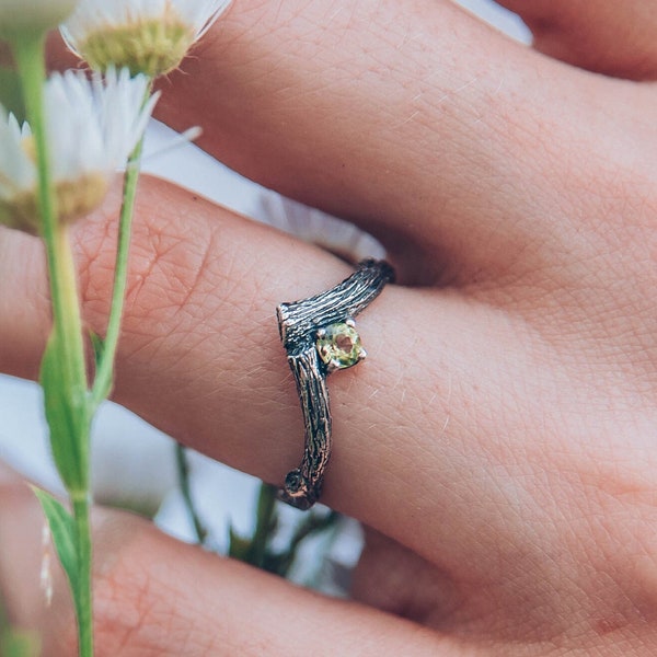 Tiny branch engagement ring with peridot, Dainty peridot ring, Small branch engagement ring, Women's peridot ring, Nature ring, Unique gift