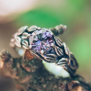 Dazzling Alexandrite tree branch and leaves ring for a beloved woman, Engagement nature art silver ring
