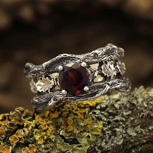 Massive tree branch and oak leaves ring with round Garnet 7mm, Men's Women's heavy wedding band, Wedding Rings Store