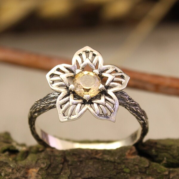 Daffodil Ring Etsy