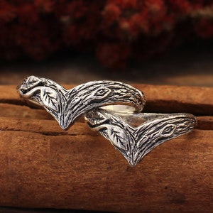 His Hers chevron wedding bands set, Leaves and tree branch V rings set, Couple sterling silver rings