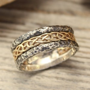 Rocky silver wedding band with gold celtic pattern, Unique woman's hammered band, Mens celtic sterling silver wedding ring, Wild nature band