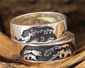 Engraved Bear Silver Matching Couple Wedding Bands Set His and Hers Animal Jewelry Couple Rings Set Men & Women Family Anniversary Gift