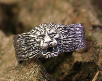 Lion Sterling Silver Ring — Brave Leo Ring for Him — Wide Statement Animal Ring — Unique Mens Wedding Band — Zodiac Ring — Astrology ring