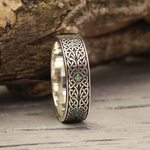 Anello multipietra personalizzato con nodo celtico, fede nuziale in argento sterling per lei e per lui, anello fatto a mano in stile vintage nella tradizione della gioielleria irlandese