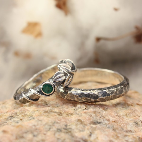 Natural Emerald Womens & Mens Hammered Wedding Band Set — His and Hers Rings Set Sterling Silver — Rock and Leaf Matching Rings for Couples