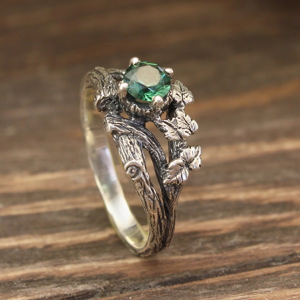 Statement silver branch and leaf ring with Green Quartz, Engagement delicate ring for women, Unique ring for her