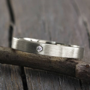 Women&#39;s diamond wedding band, 3mm simple silver wedding band, Dainty diamond ring, Women engagement ring, Sterling silver ring, Gift for her