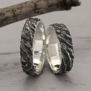 Unusual tree bark wedding bands set, His and Her tree bark rings, Wild nature wedding bands set, Men's and Women's tree bands, Silver rings