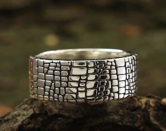 Wild Skin Wide Band Sterling Silver Ring — Mens Alternative Wedding Ring unique style — Engraved Thumb Ring — Geometric Large Statement Ring