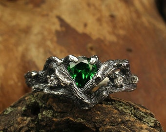 Emerald twig engagement ring in silver, Emerald branch engagement ring, Emerald engagement band, Women's Emerald ring, Women's tree ring