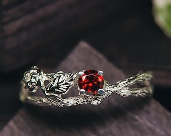 Garnet Silver Dainty Ring with Leaves and Tiny Flower for Women, Red Gemstone Ring Inspired by Nature, Personalized Gift for Girlfriend