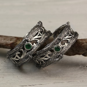 Conjunto de alianças de casamento em estilo vintage com esmeraldas, conjunto de anéis de árvore para ele e para ela, alianças de casca de árvore, alianças de casamento para casais, alianças de casamento combinando
