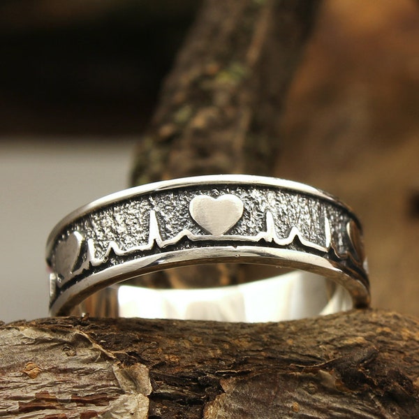 Unique heartbeat wedding band in silver, Heart wedding ring, Pulse silver ring, Unusual wedding band, Men's heartbeat band, Women's ECG ring