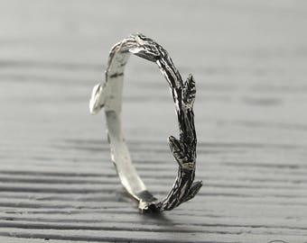 Anillo de plata de rama, anillo de boda pequeño de árbol con hojas, anillo de boda de hojas, anillo rústico de plata, anillo de boda de mujer, regalo de aniversario