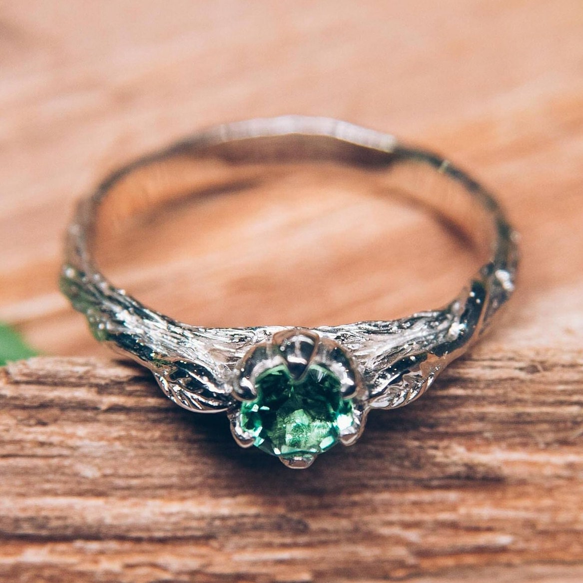 Dainty Shiny Silver Tree Branch and Small Leaf Engagement Ring wuth Green Quartz, Delicate Nature inspired Twig and Green Stone Ring