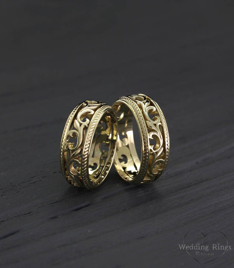 His and her vine wedding bands in yellow gold Vine wedding Etsy