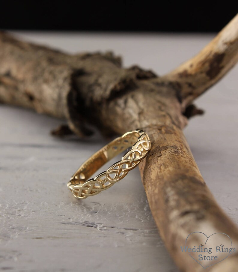Unique wedding ring Celtic wedding band Small wedding band Celtic pattern wedding ring Keltic band,14k solid gold band Celtic knot ring