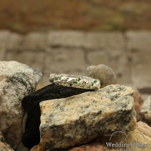 Hammered wedding band with emerald, Unique rocky wedding band, Wild relief band, Mens hammered ring, Unusual wedding band, Solid silver ring image 9