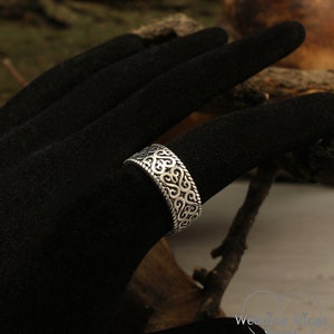 Vintage Style Sterling Silver Ring With Pattern, Unique Wedding Band ...